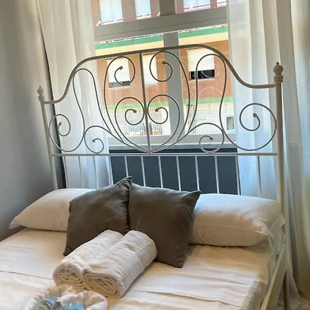 Bella Mare - *
